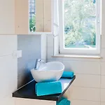 Hellbachhof Apartment *