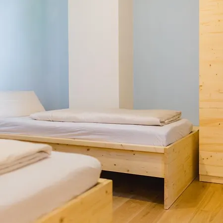 Hellbachhof Apartamento *