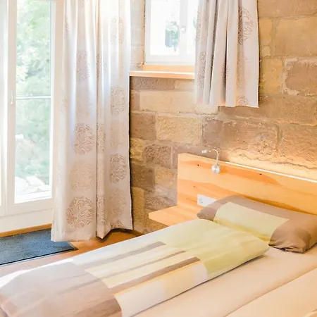 Hellbachhof Apartamento *